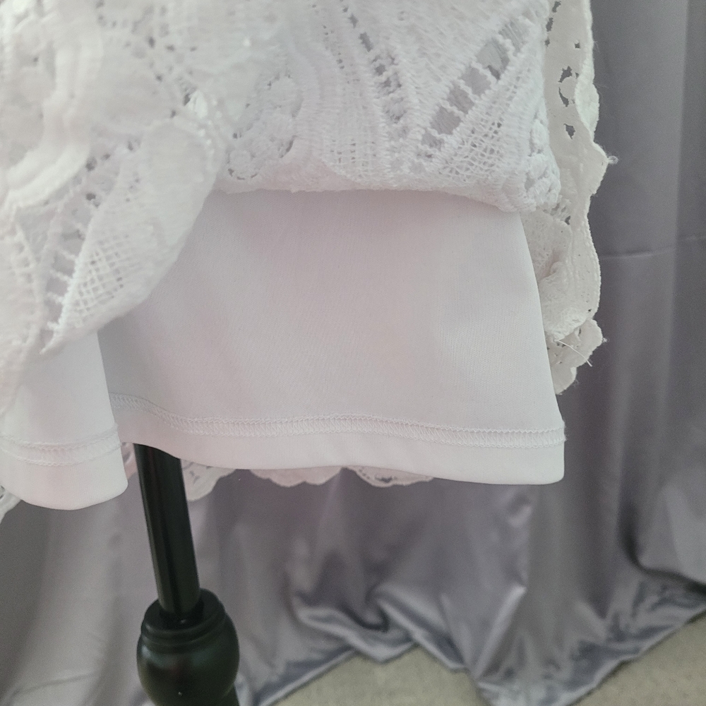 Dress - Picture 7 of 8